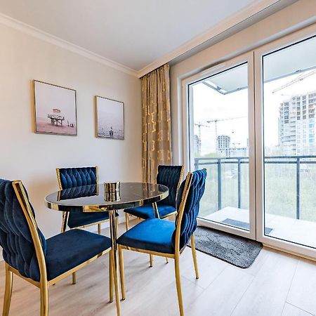 Апартаменти Apartament Nowa Letnica, Osiedle Latarnikow Гданськ Екстер'єр фото